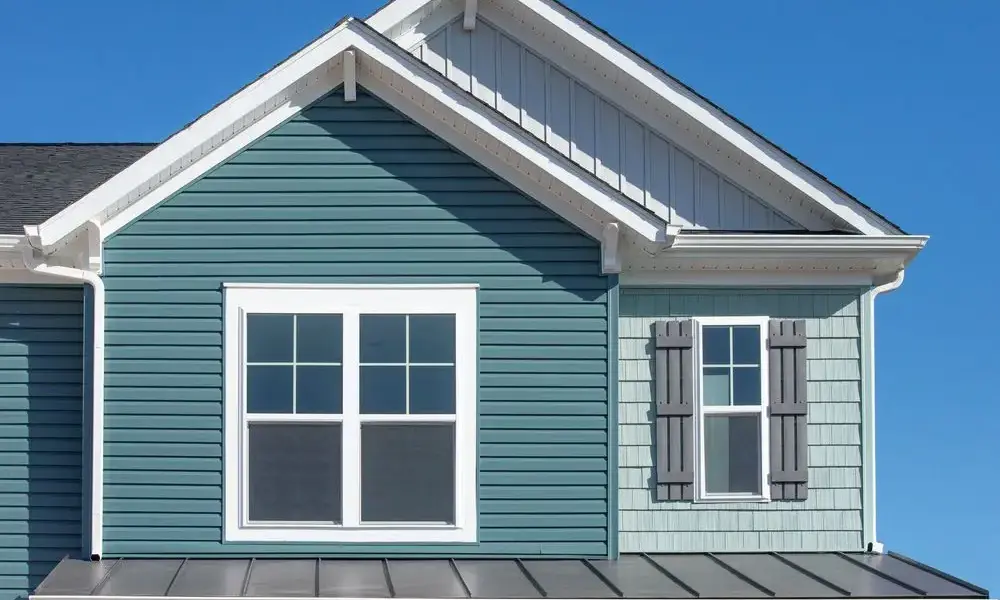 Roof repair and inspection services in Maplewood